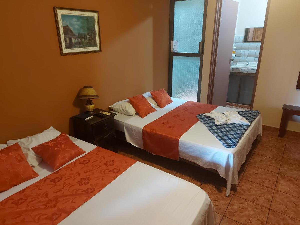 Hotel Torre Fuerte Venecia Exterior photo
